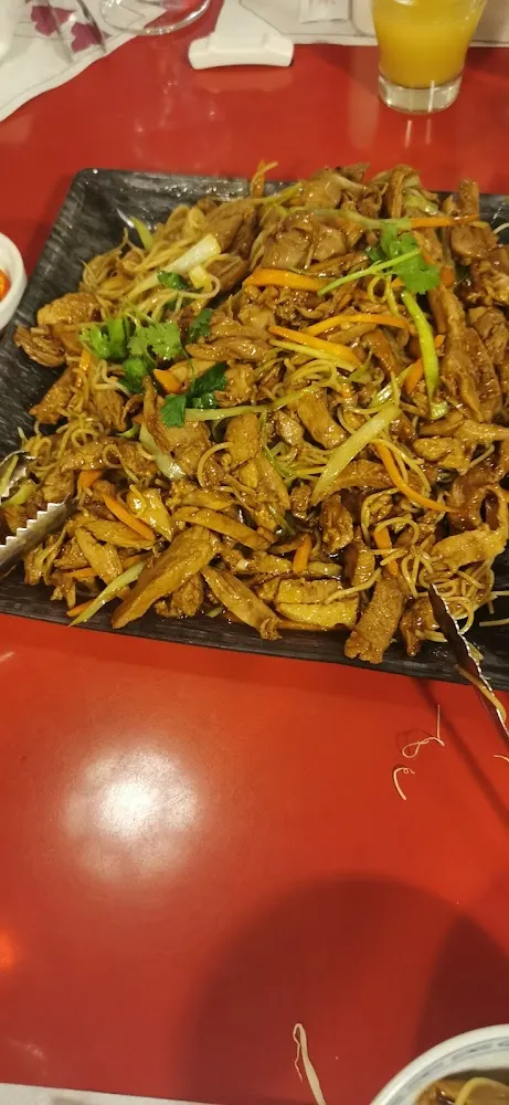 Nouilles Sautées Au Canard